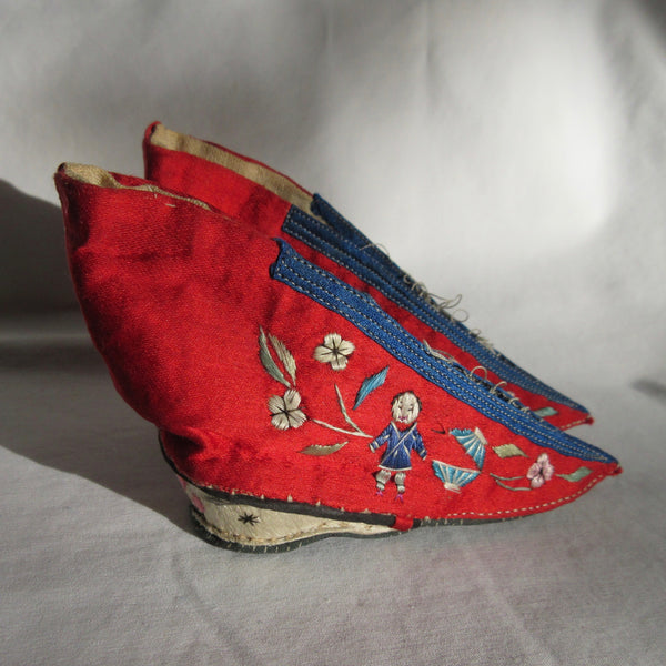 Chinese Silk Bound Feet Shoes