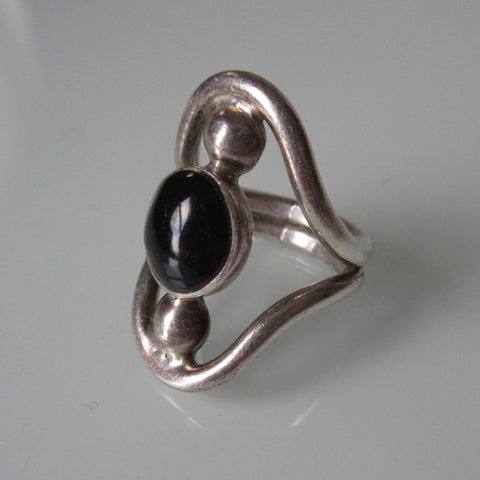 Vintage Onyx and Sterling Silver Ring