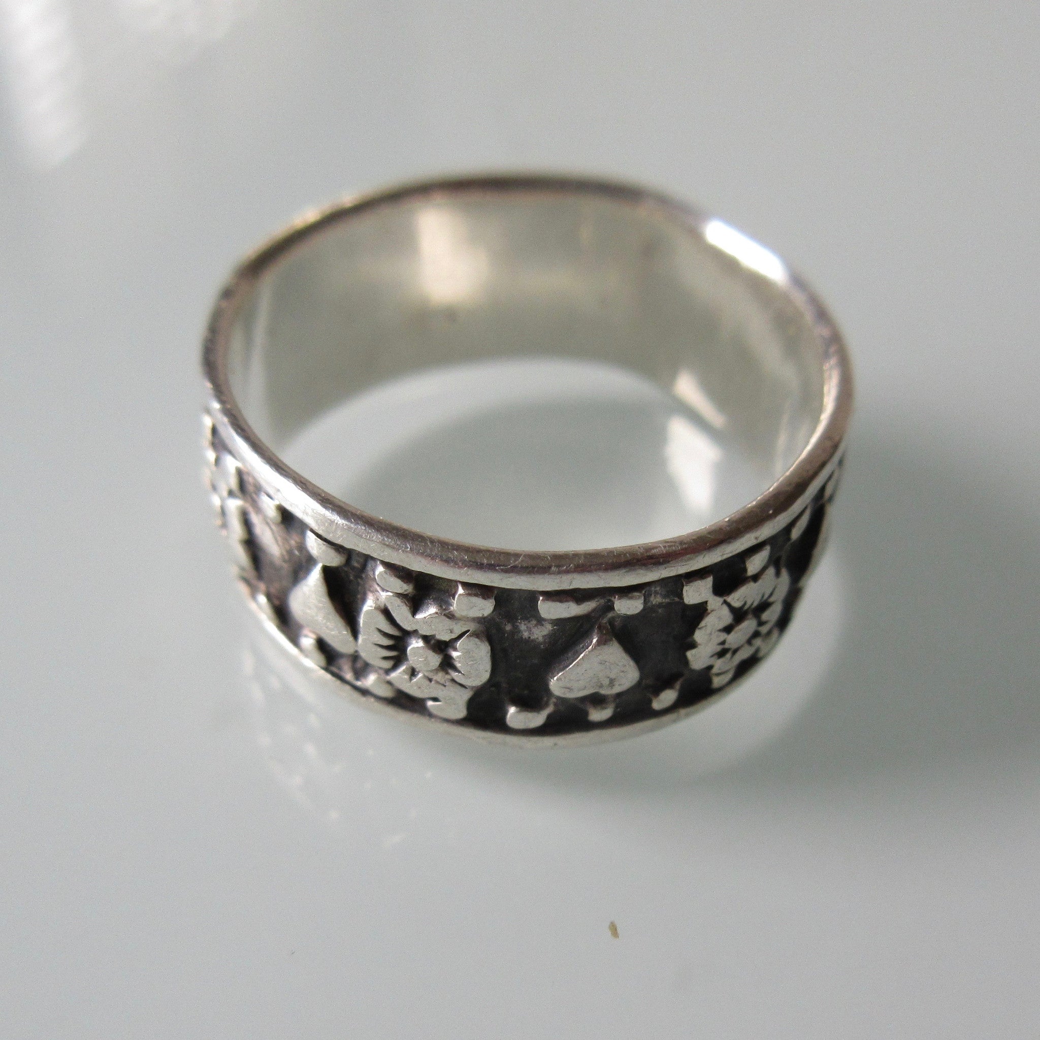 Patterned Band Sterling Silver Ring