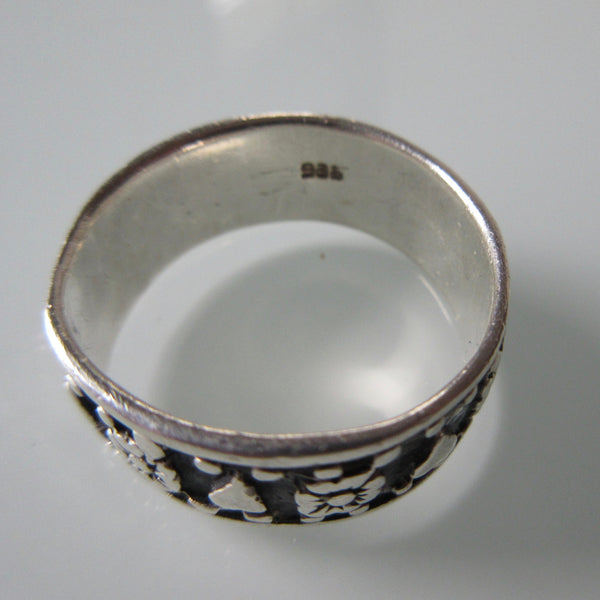 Patterned Band Sterling Silver Ring
