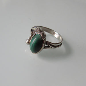 Art Nouveau Sterling Silver & Malichite Ring