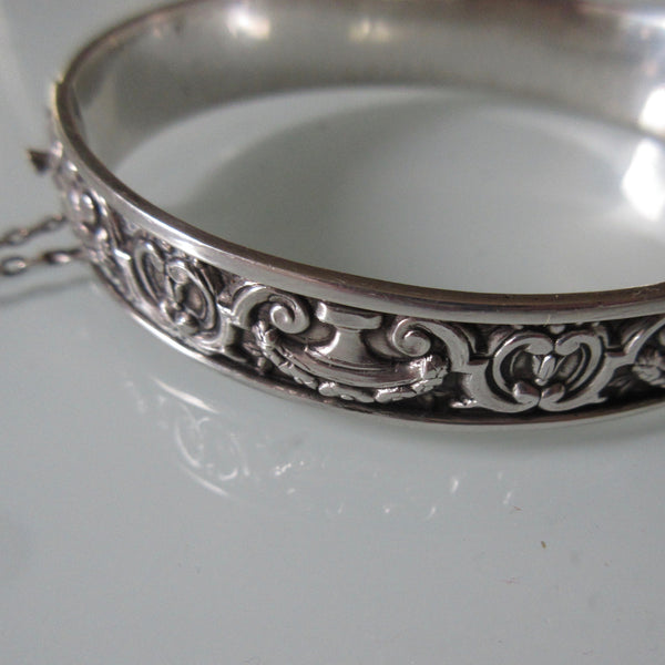 Portuguese Classic Revival Sterling Silver Hinged Repoussé  Bangle by Topazil