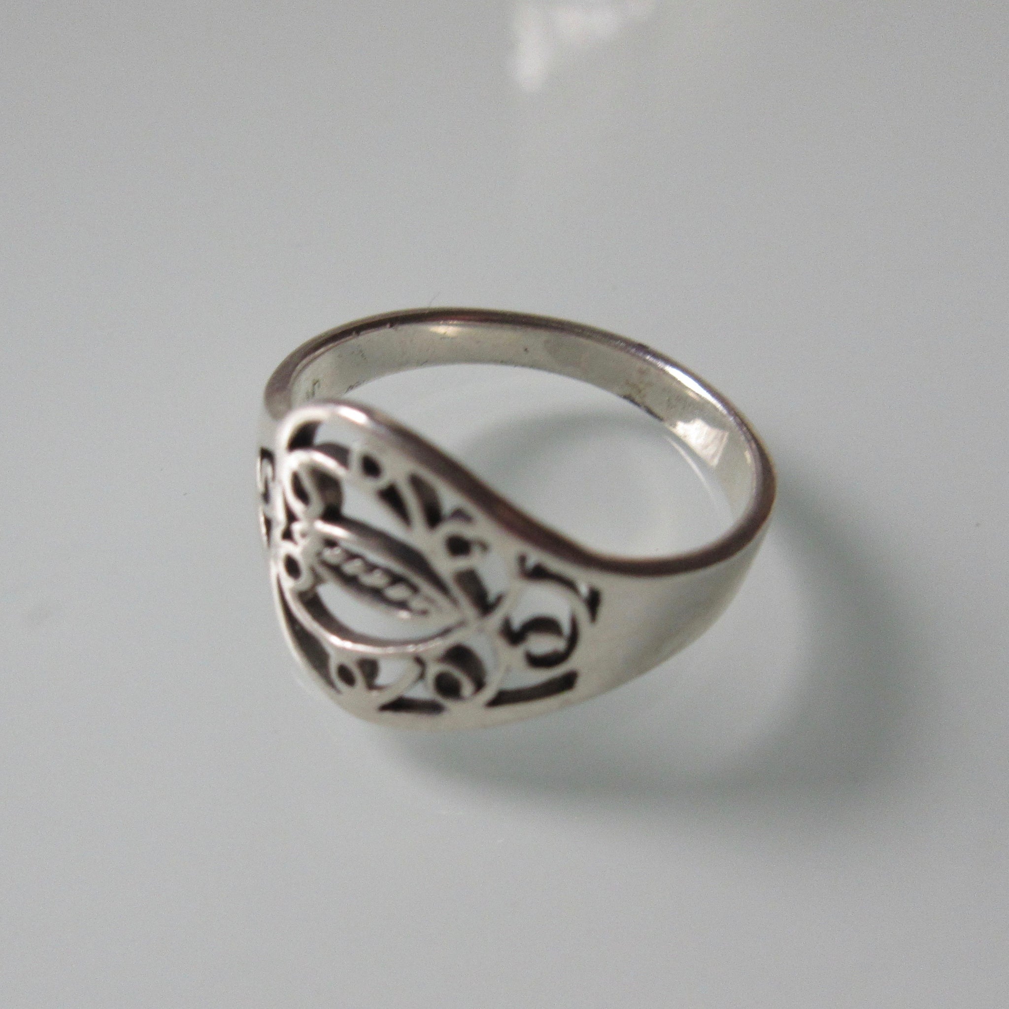 Vintage Open Filigree Sterling Silver Ring