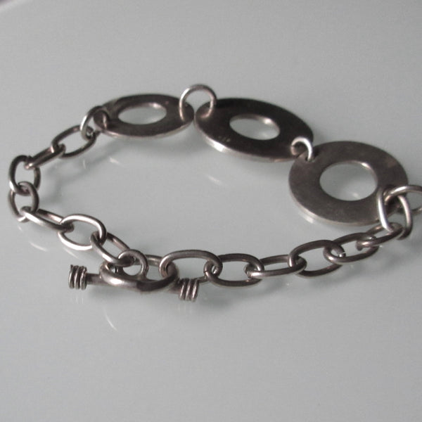 Contemporary Sterling Silver Circle Link Bracelet