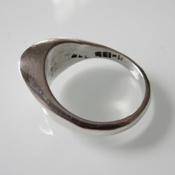 Curved top Sterling Silver Ring