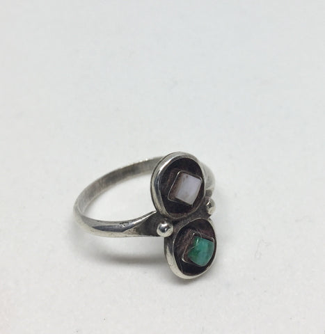 Vintage Silver Zuni Mother of pearl Turquoise Ring
