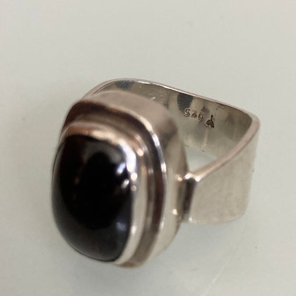 Modernist Garnet Sterling Silver Ring